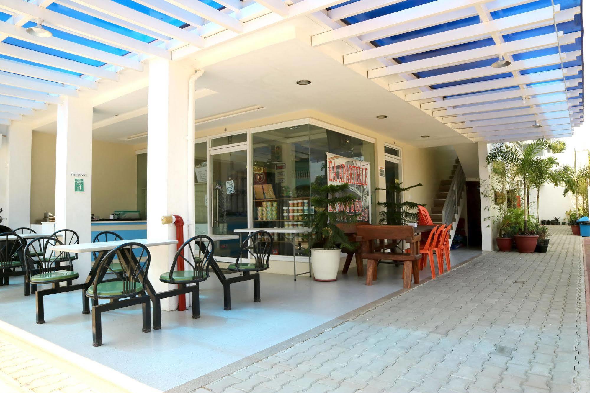EA Apartelle - Metro Vigan City Exterior foto