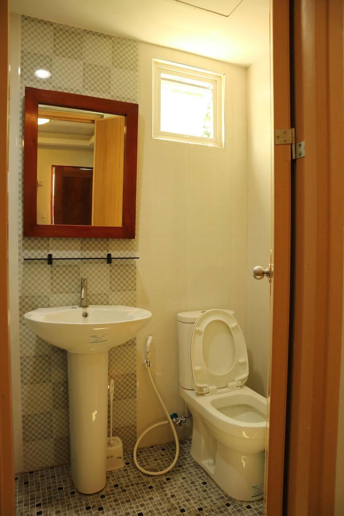 EA Apartelle - Metro Vigan City Exterior foto
