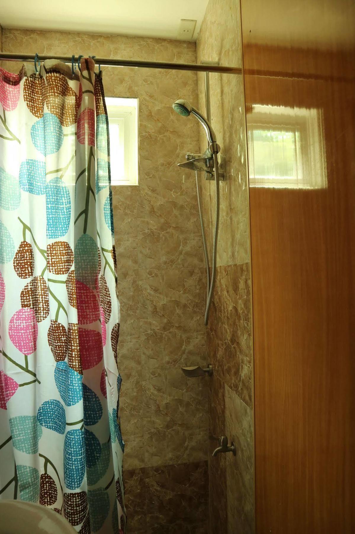 EA Apartelle - Metro Vigan City Exterior foto